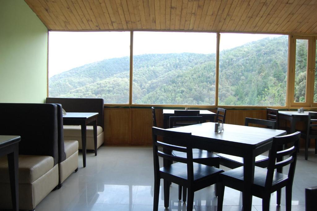 Natureraga Fernhill Resort Чейл Екстер'єр фото