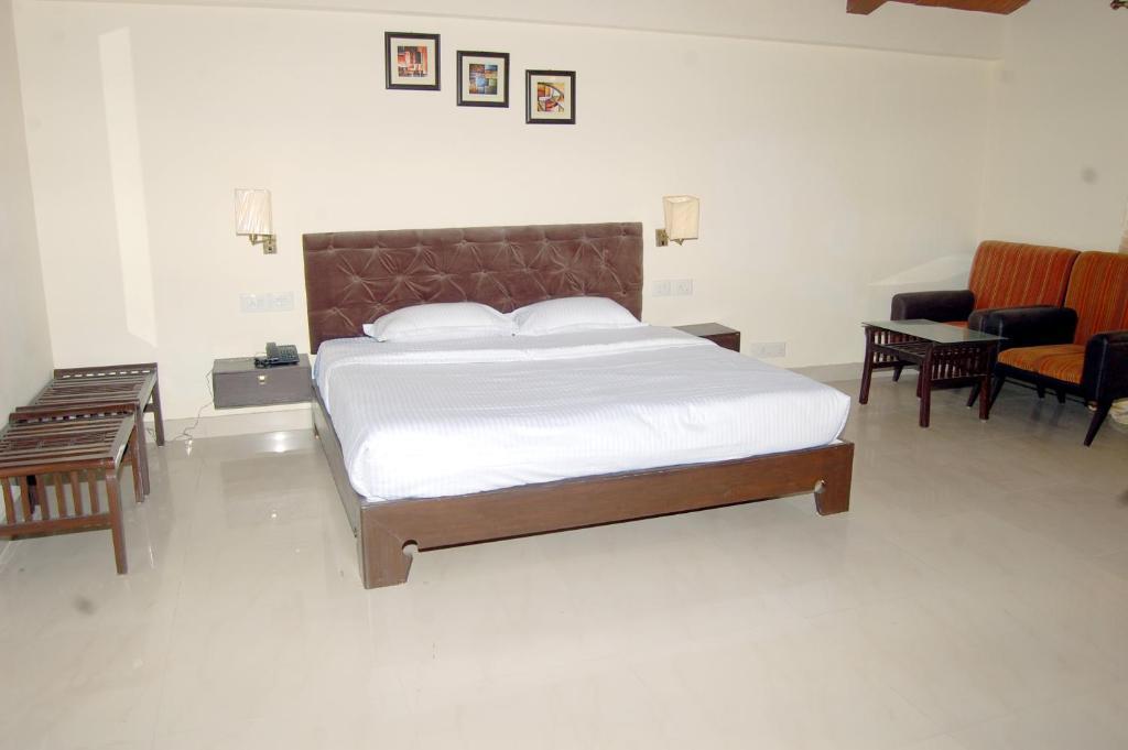 Natureraga Fernhill Resort Чейл Екстер'єр фото