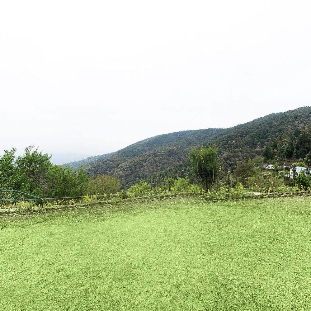 Natureraga Fernhill Resort Чейл Екстер'єр фото